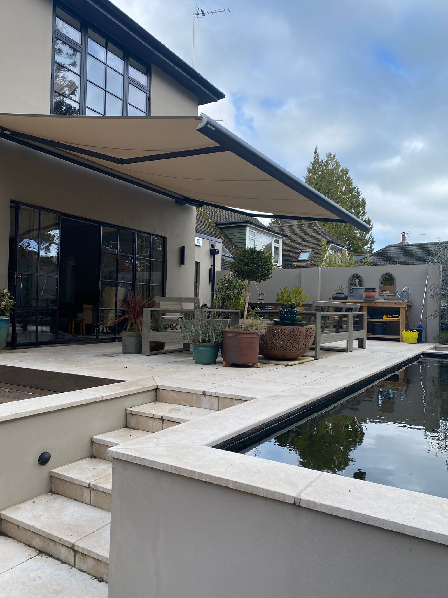 Porcelain Paving & Feature Wall